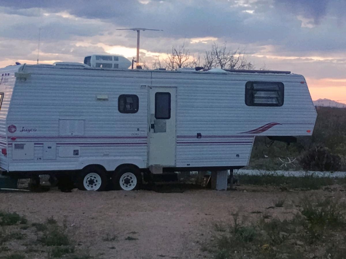 5th wheel 1996 eagle series - Sahuarita, Arizona - FleaMarketBay