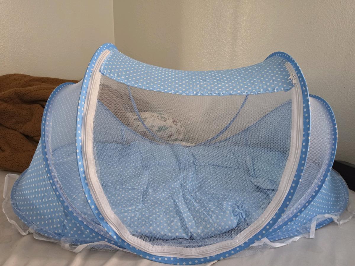 baby portable bed - Santa Ana, California