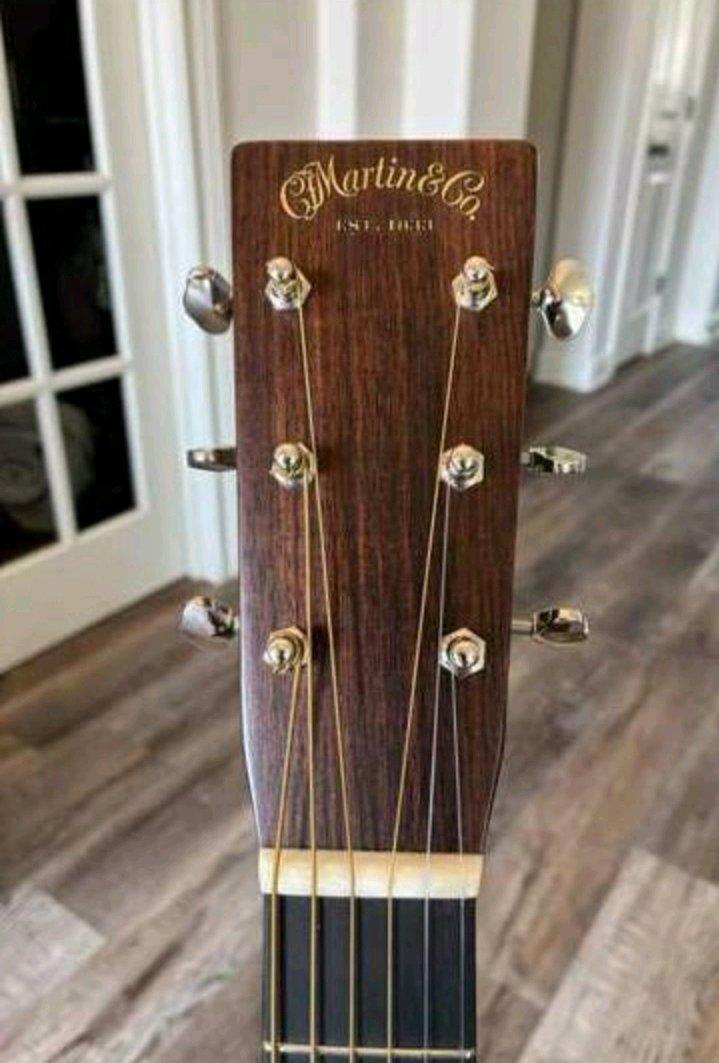 2023 Martin HD28 custom shop - Mchenry, Illinois - FleaMarketBay