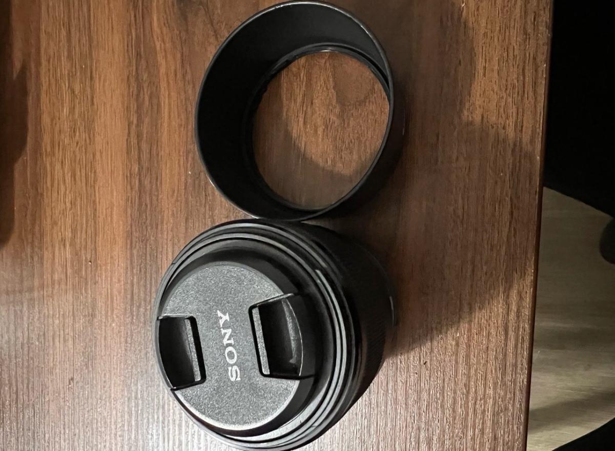 Sony 50mm Lens - Los Angeles, California - FleaMarketBay