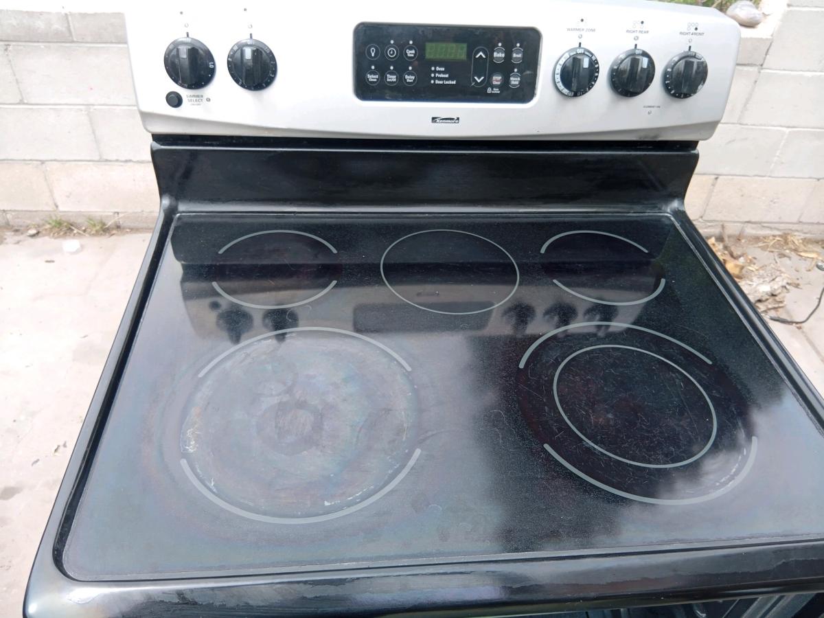 KENMORE ELECTRIC STOVE - Albuquerque, New Mexico - FleaMarketBay