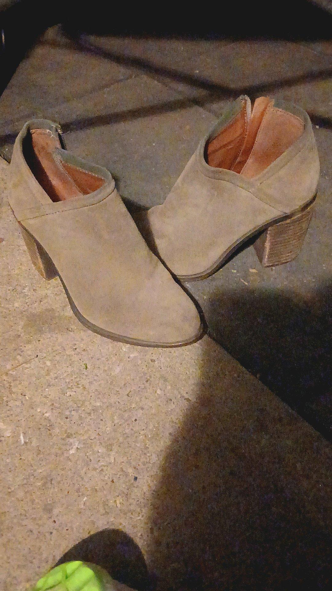 womens lucky brand boots - Belton, Missouri - FleaMarketBay