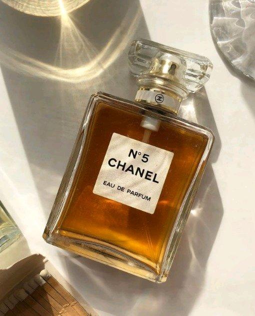 colognes and perfumes - Fresno, California - FleaMarketBay