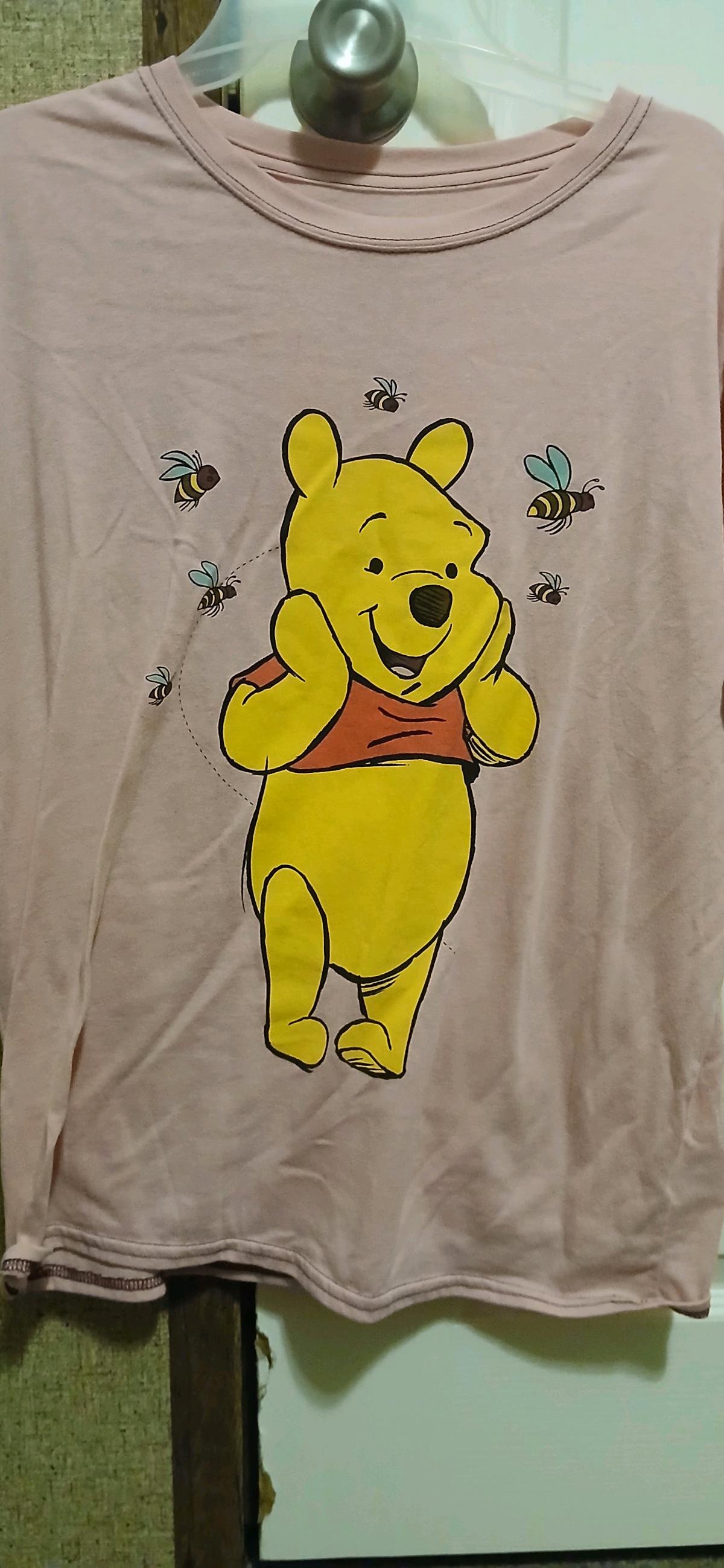 Winnie the pooh bear short sleeve shirt - Angie, Louisiana - FleaMarketBay