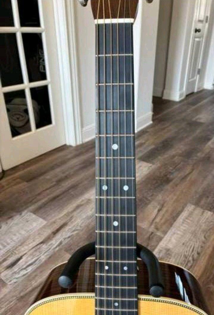 2023 Martin HD28 custom shop - Mchenry, Illinois - FleaMarketBay