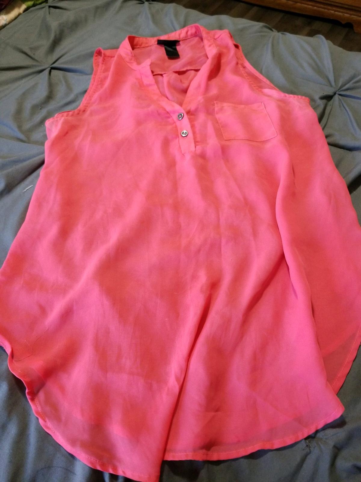 Ultra Flirt  Top - Portage, Michigan - FleaMarketBay