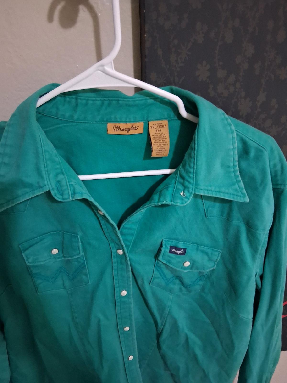wrangler button up - Riverside, California - FleaMarketBay