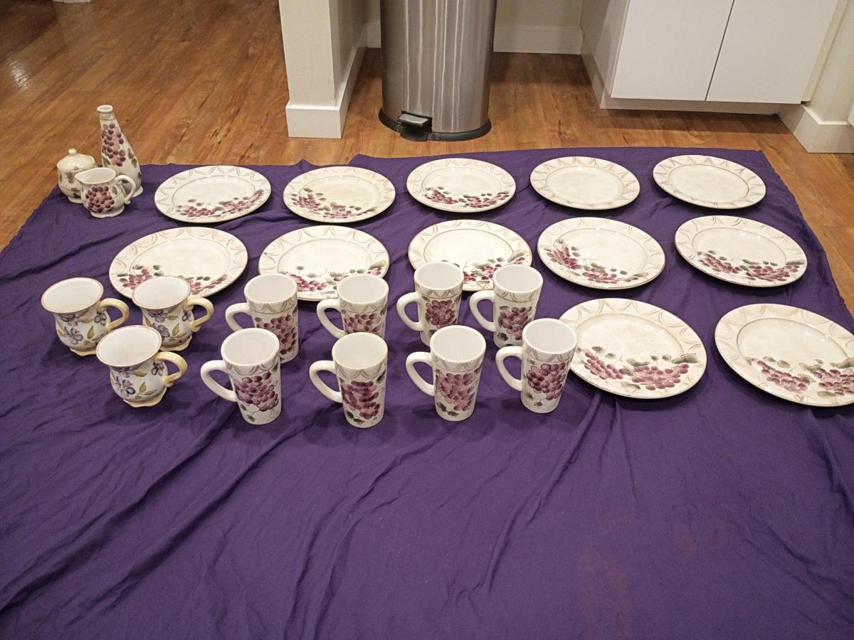 oneida VENETO dishwasher and microwave safe - Bend, Oregon - FleaMarketBay