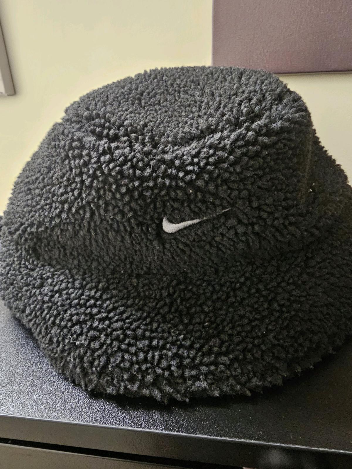 Nike reversible bucket hat - Fresh Meadows, New York