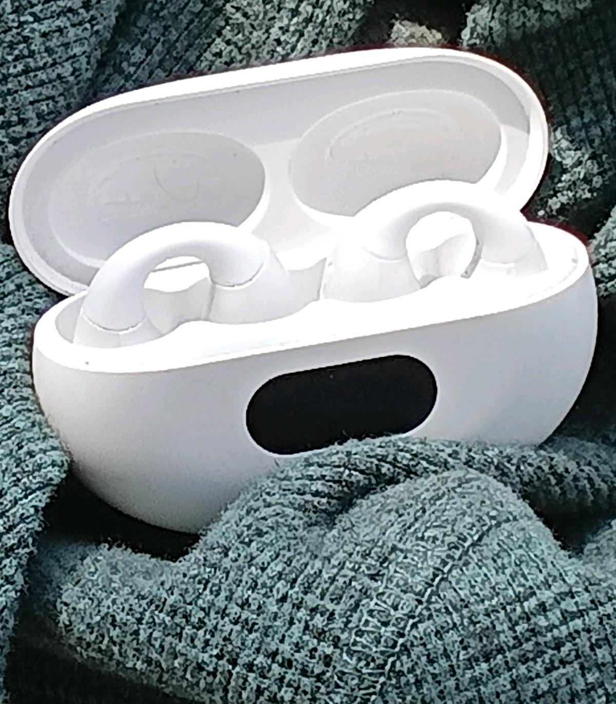 wireless earbuds - New Albany, Indiana - FleaMarketBay