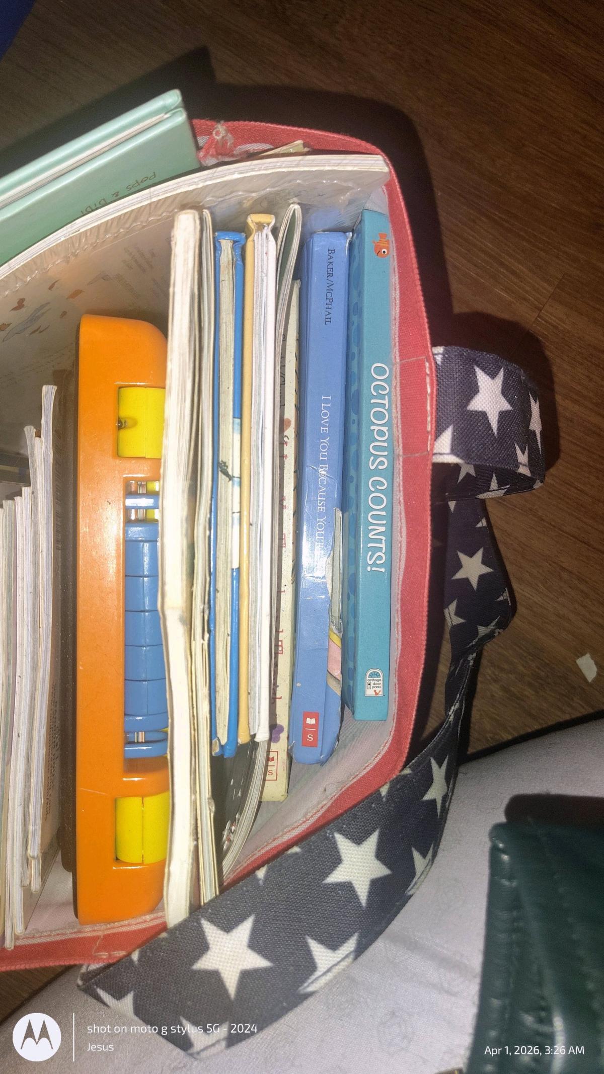 Lot of Chidrens books - Oklahoma City, Oklahoma - FleaMarketBay