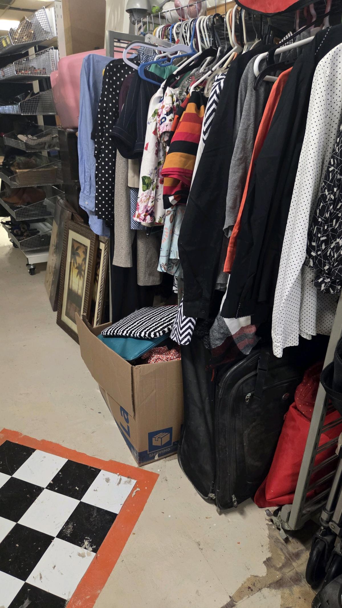 Big clearance sale April 24th through 26th at St Luke thrift - Achilles, Virginia - FleaMarketBay