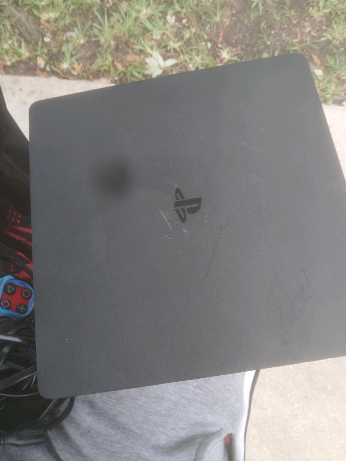 Playstation 4 comes with cord red controller and a full grip - Homestead, Florida - FleaMarketBay