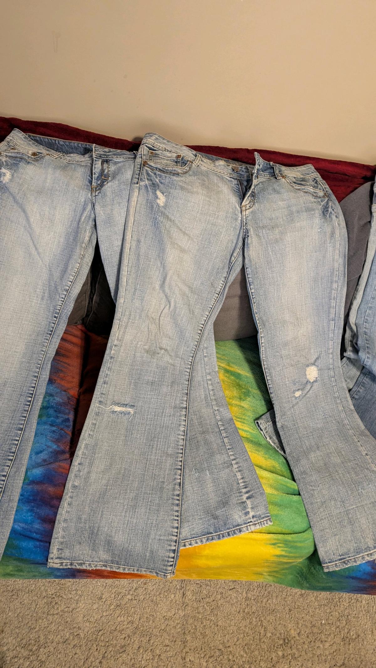 American eagle jeans - Apollo, Pennsylvania