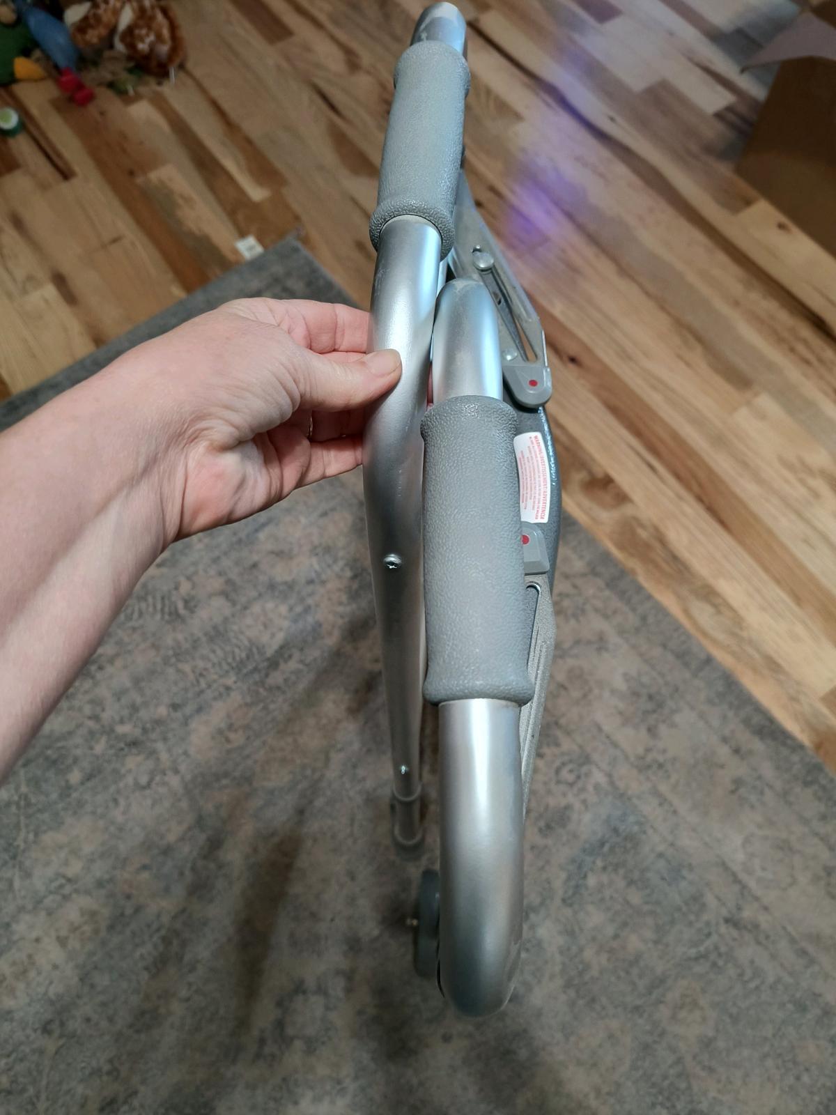 Foldable Walker with Glides - Warrensburg, Missouri - FleaMarketBay