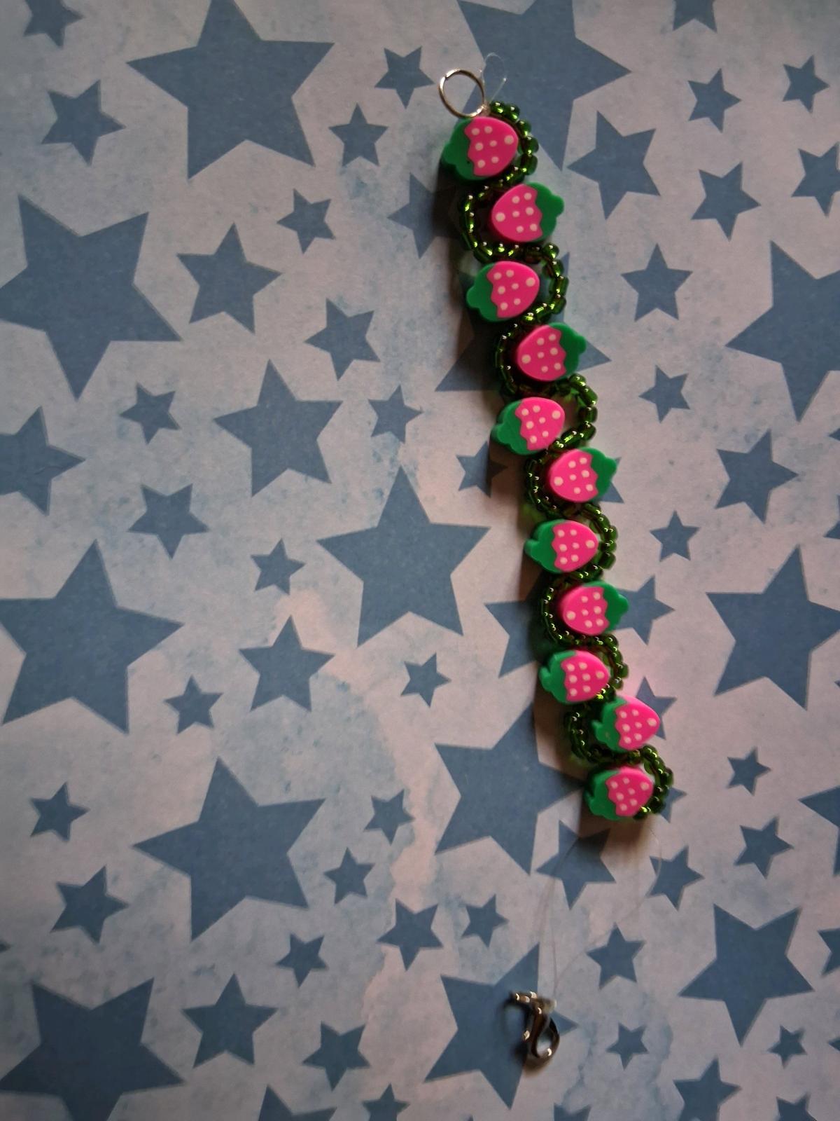 Strawberry fields bracelet - Camby, Indiana - FleaMarketBay
