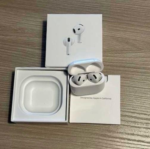AirPods Pro Gen 2 - Ainsworth, Nebraska - FleaMarketBay