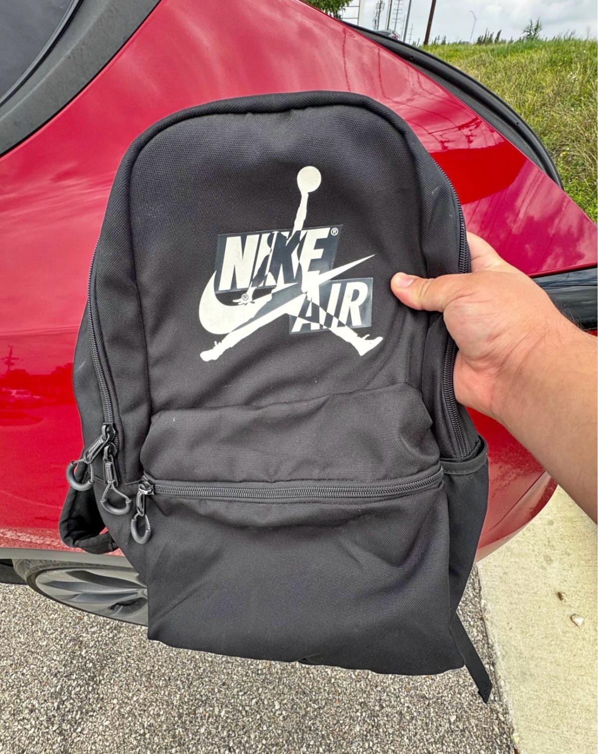 Nike backpack - San Antonio, Texas - FleaMarketBay