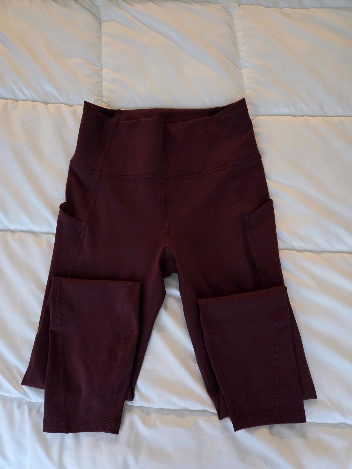 fabletics leggings - Palm Beach, Florida - FleaMarketBay