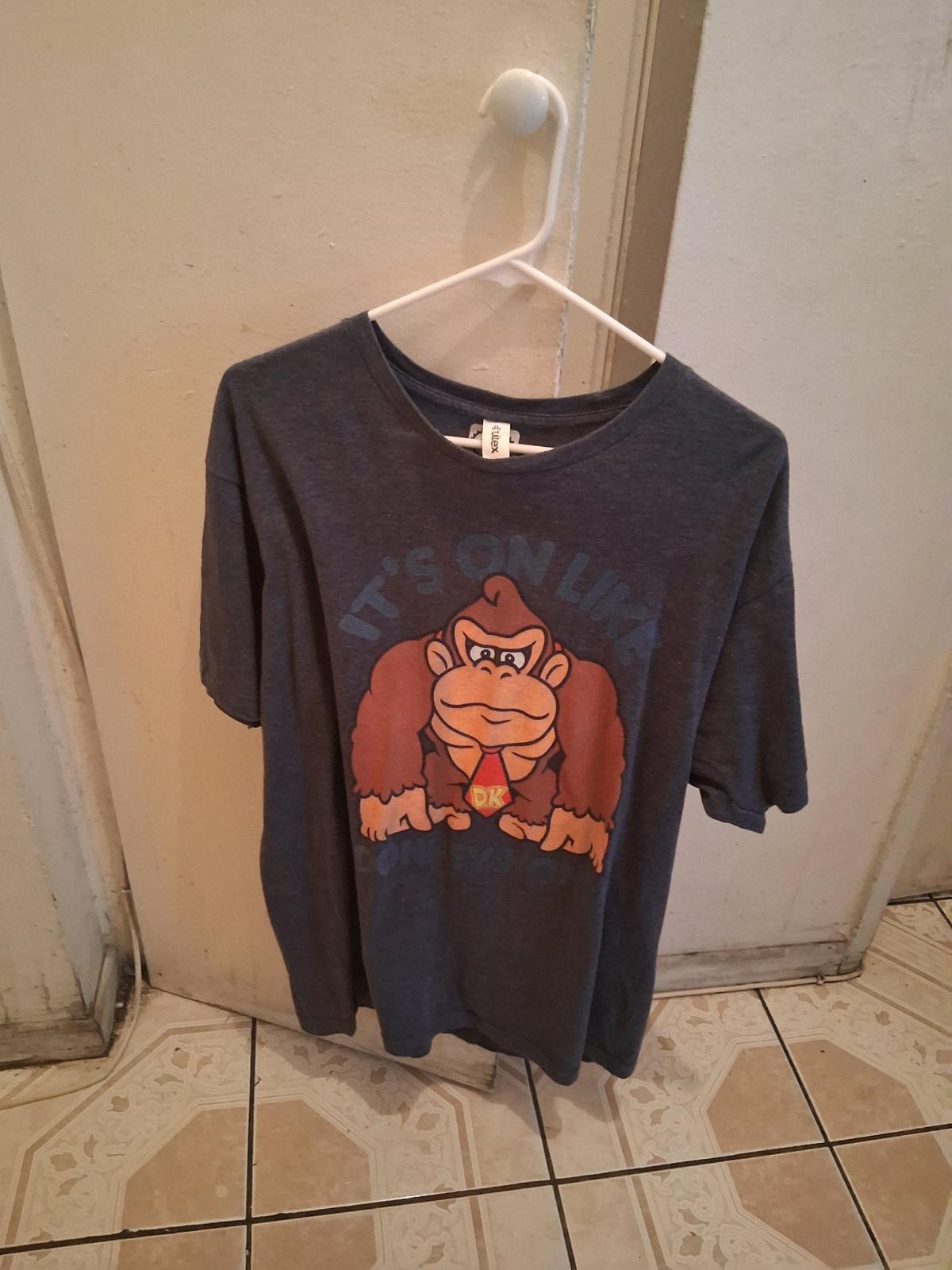 Its On Like Donkey Kong Blue T Shirt Blue Size XL for Men - North Hollywood, California - FleaMarketBay