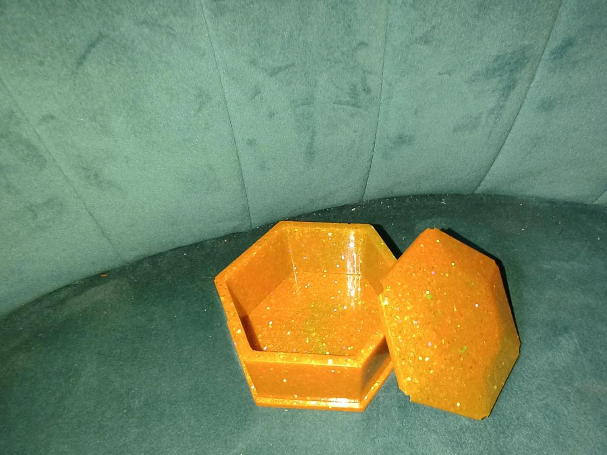 Custom Resin art jewelry box - Tulsa, Oklahoma - FleaMarketBay