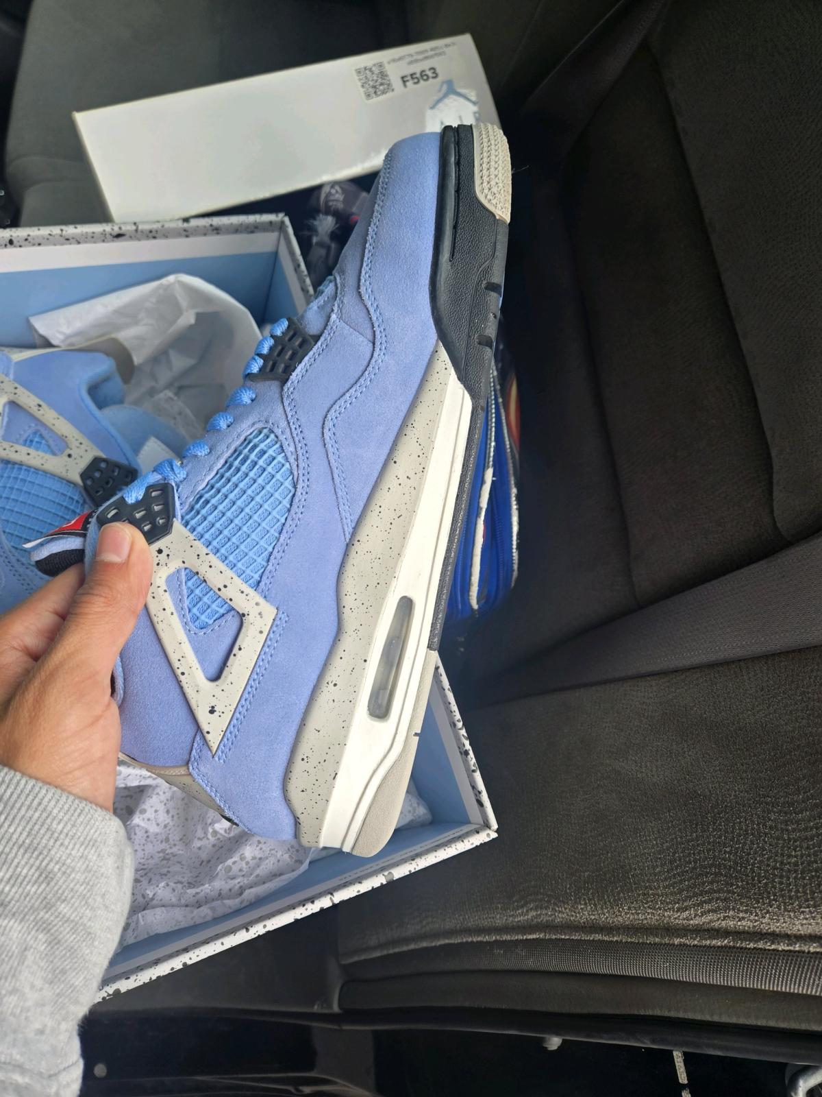 unc 4s sz 95 - Stockton, California - FleaMarketBay