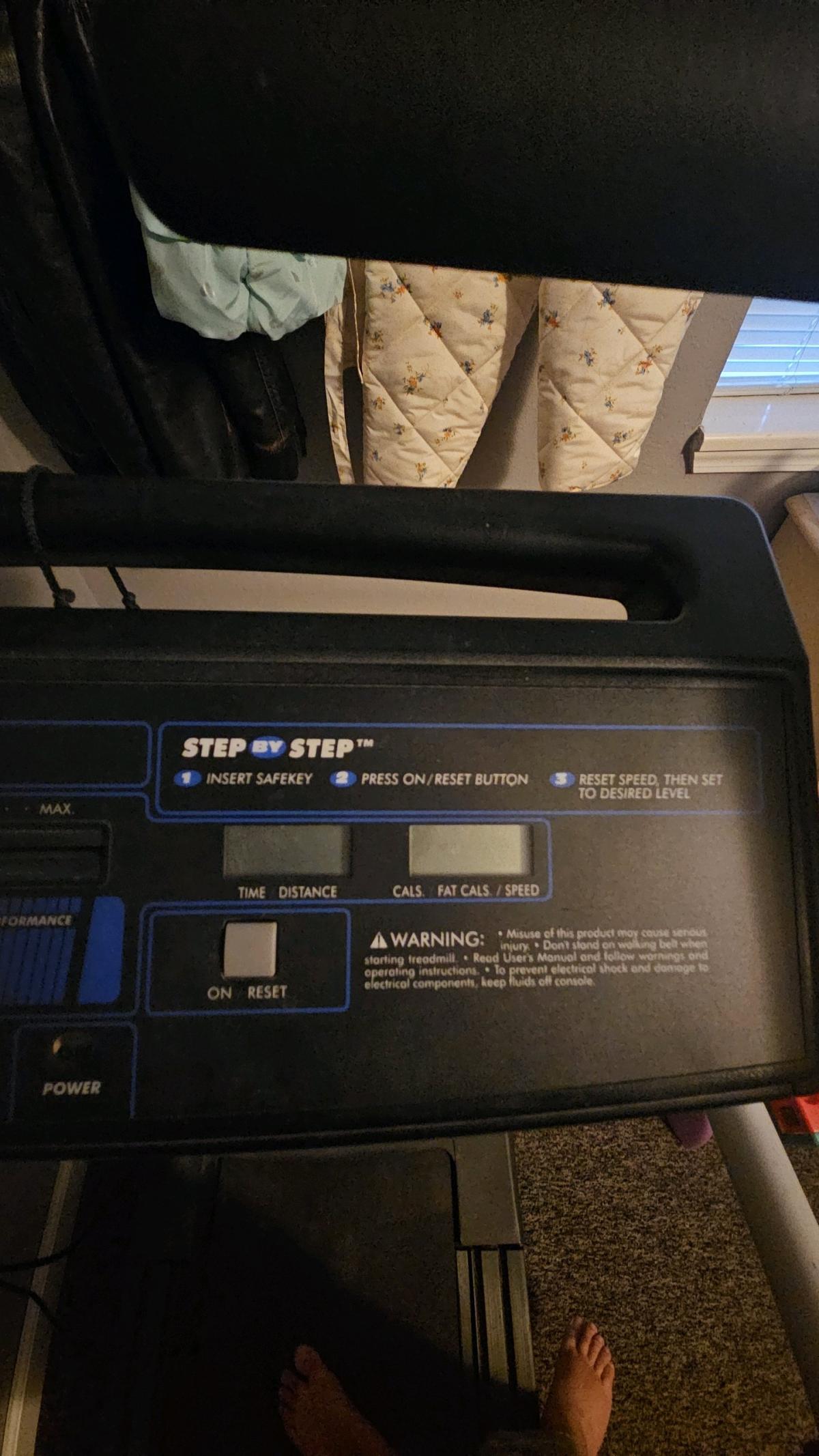 Treadmill - Fairfield, Iowa - FleaMarketBay