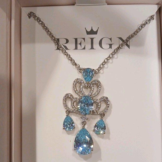 reign the princess collection - Angie, Louisiana - FleaMarketBay