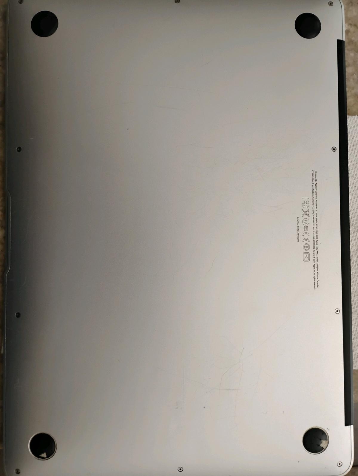 Mac Book Air 2012 For Parts - Douglasville, Georgia - FleaMarketBay