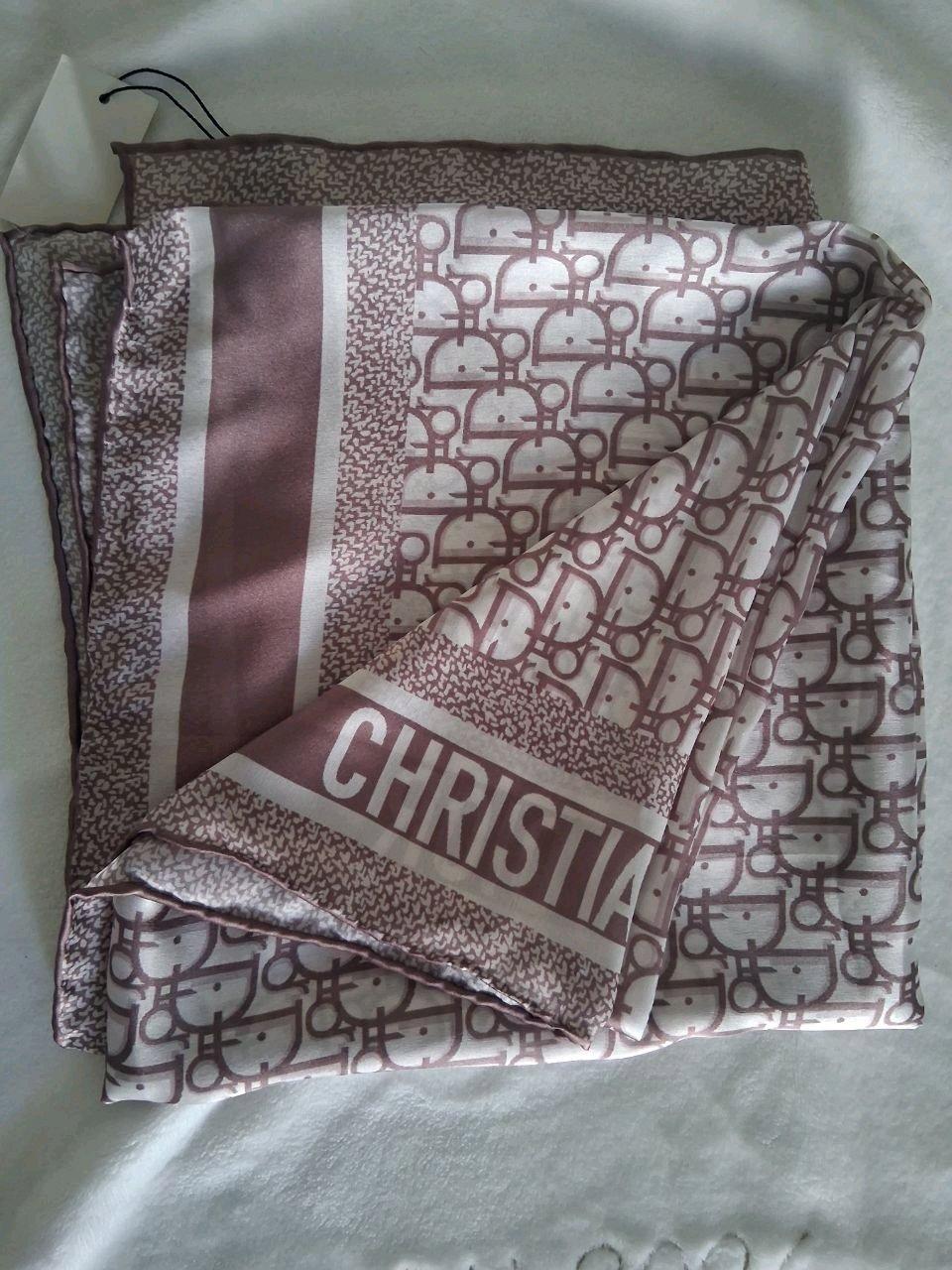 women luxury silk scarf