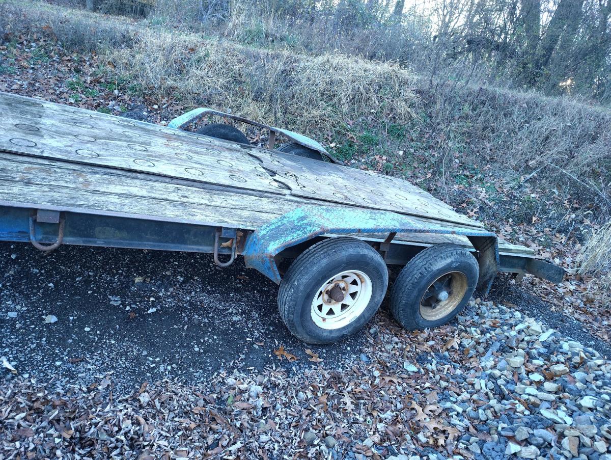 equipment trailer - Blairsville, Pennsylvania - FleaMarketBay