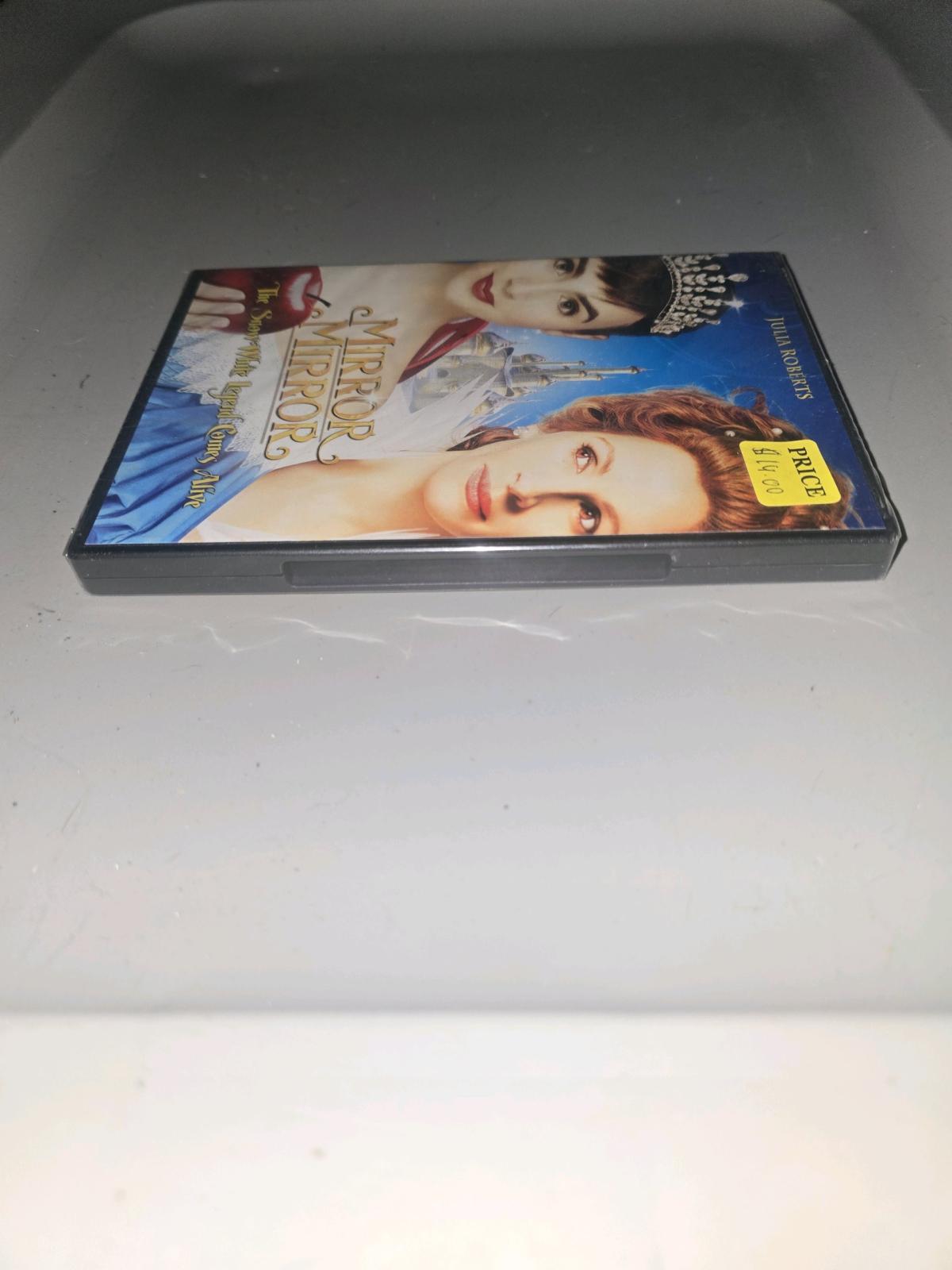 mirror mirror - Granite City, Illinois - FleaMarketBay