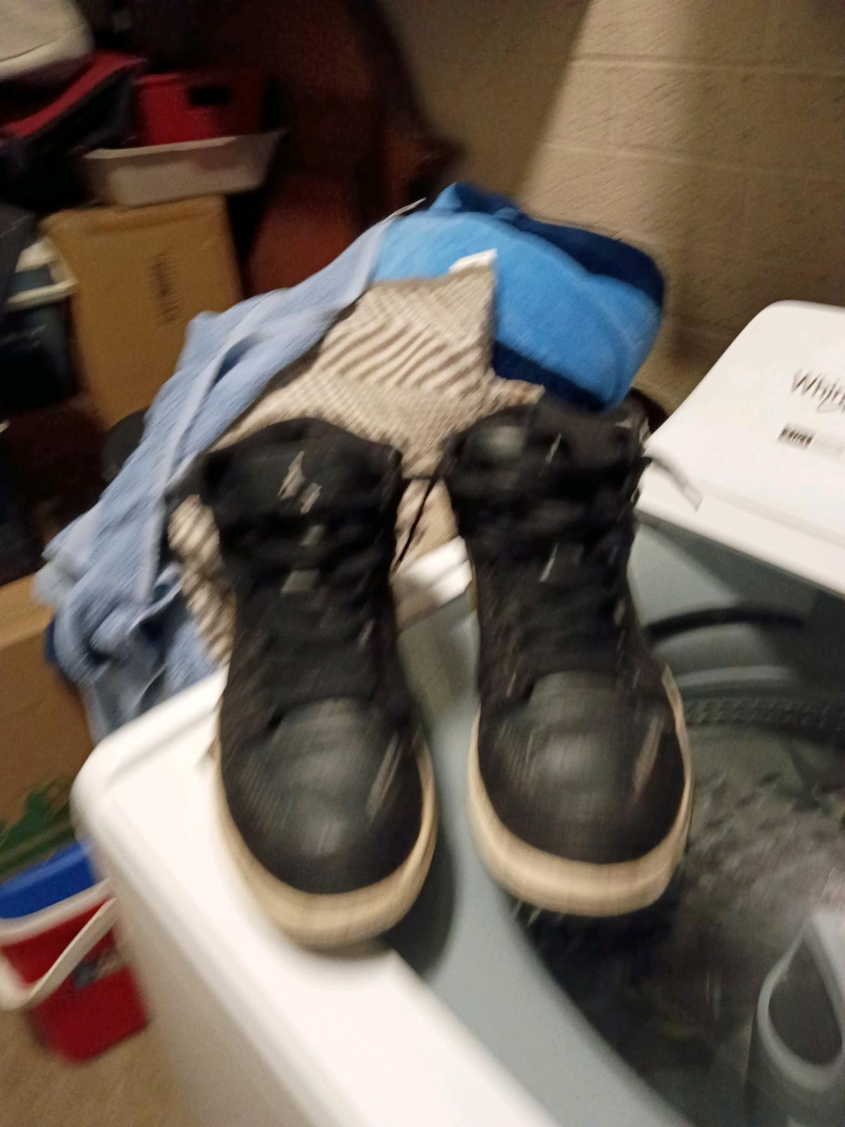 Jordans - Glendale, Arizona - FleaMarketBay