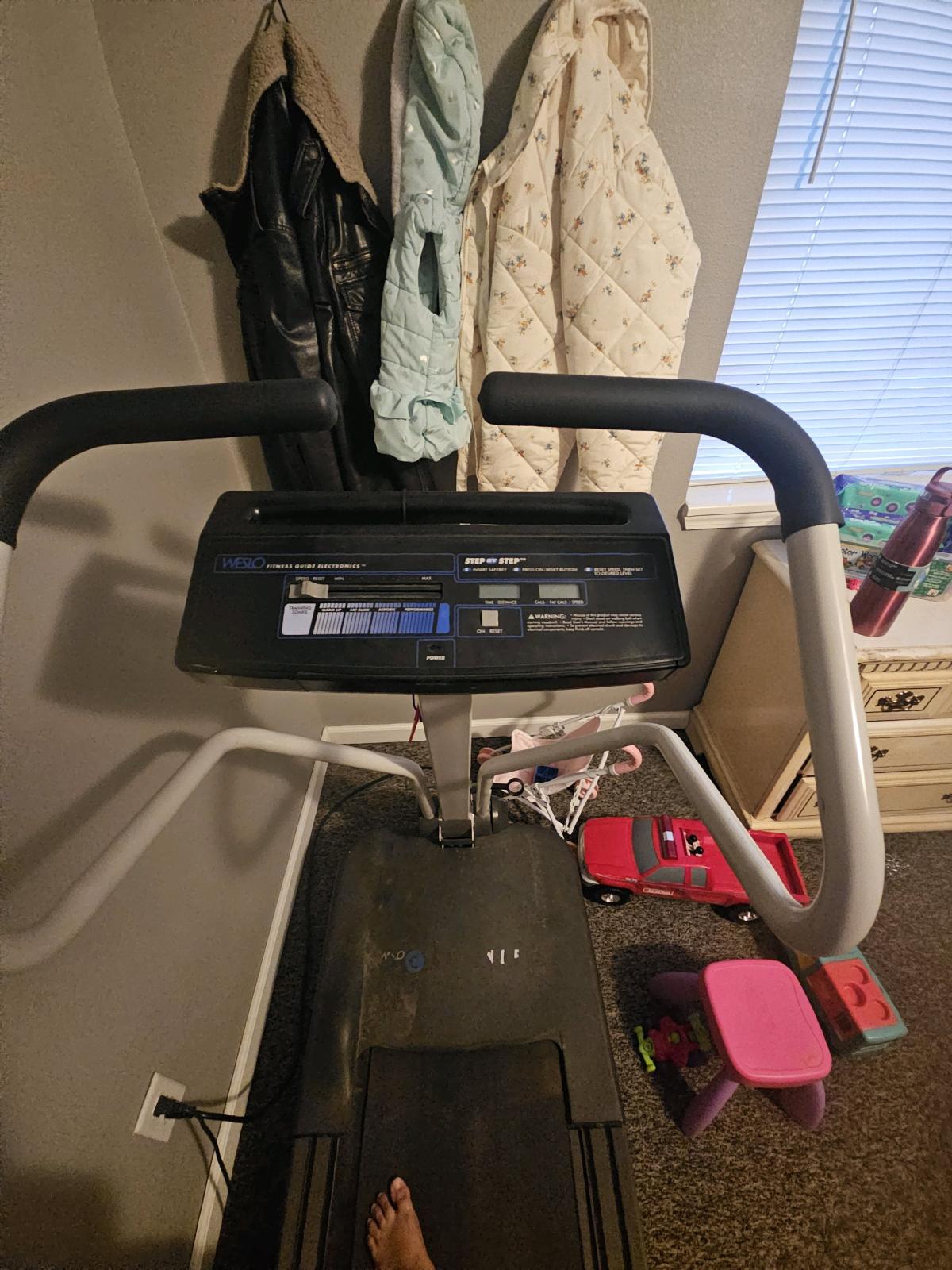 Treadmill - Fairfield, Iowa - FleaMarketBay
