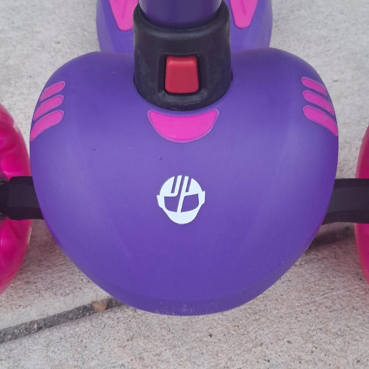 GOTRAX 2in1 Scooter  Toddler to Kid Light Up Wheels - Philadelphia, Pennsylvania - FleaMarketBay