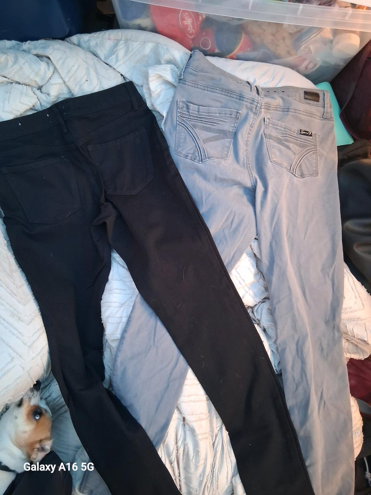 lot of womens clothing Nice condition - Admire, Kansas - FleaMarketBay