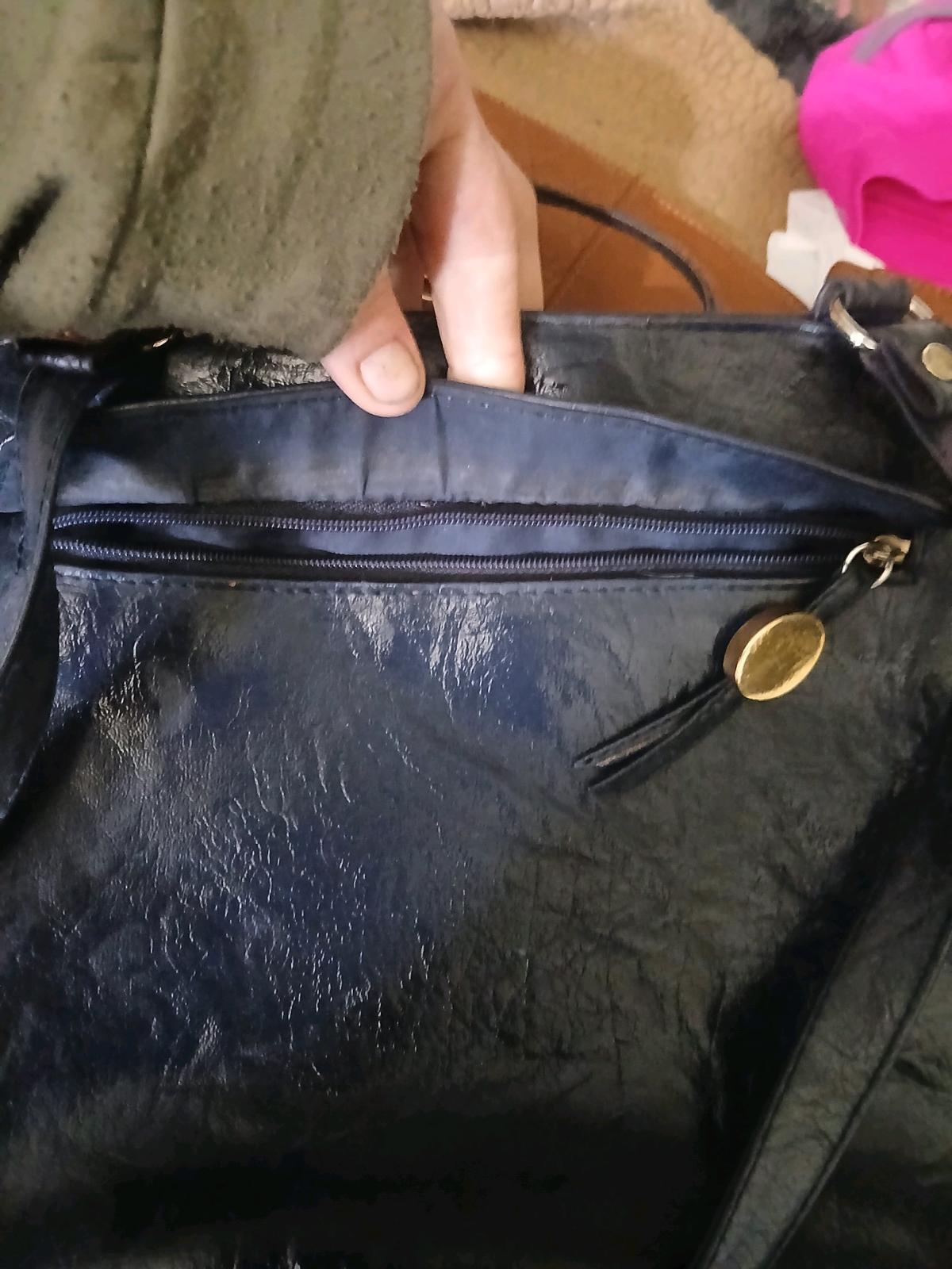 Purse - Flint, Michigan - FleaMarketBay