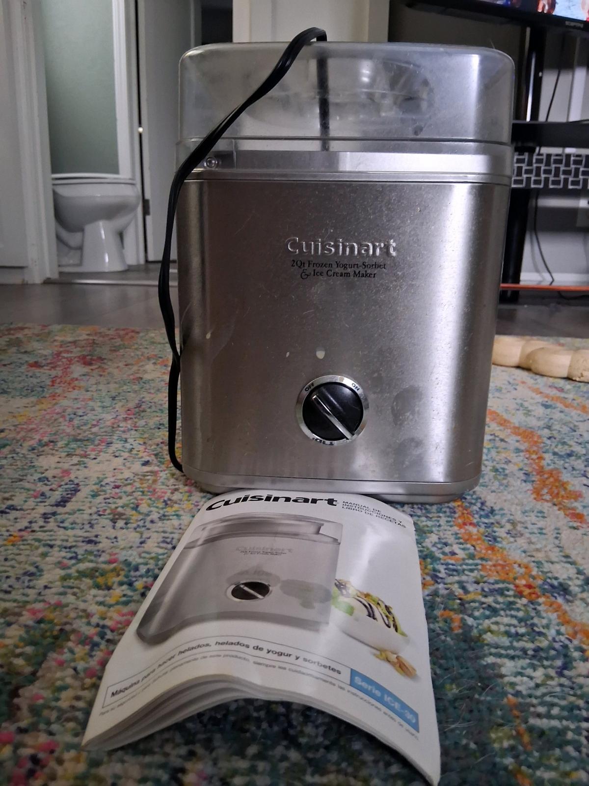 Cuisinart Yogurt Sorbet Ice cream maker - Linn Grove, Iowa - FleaMarketBay