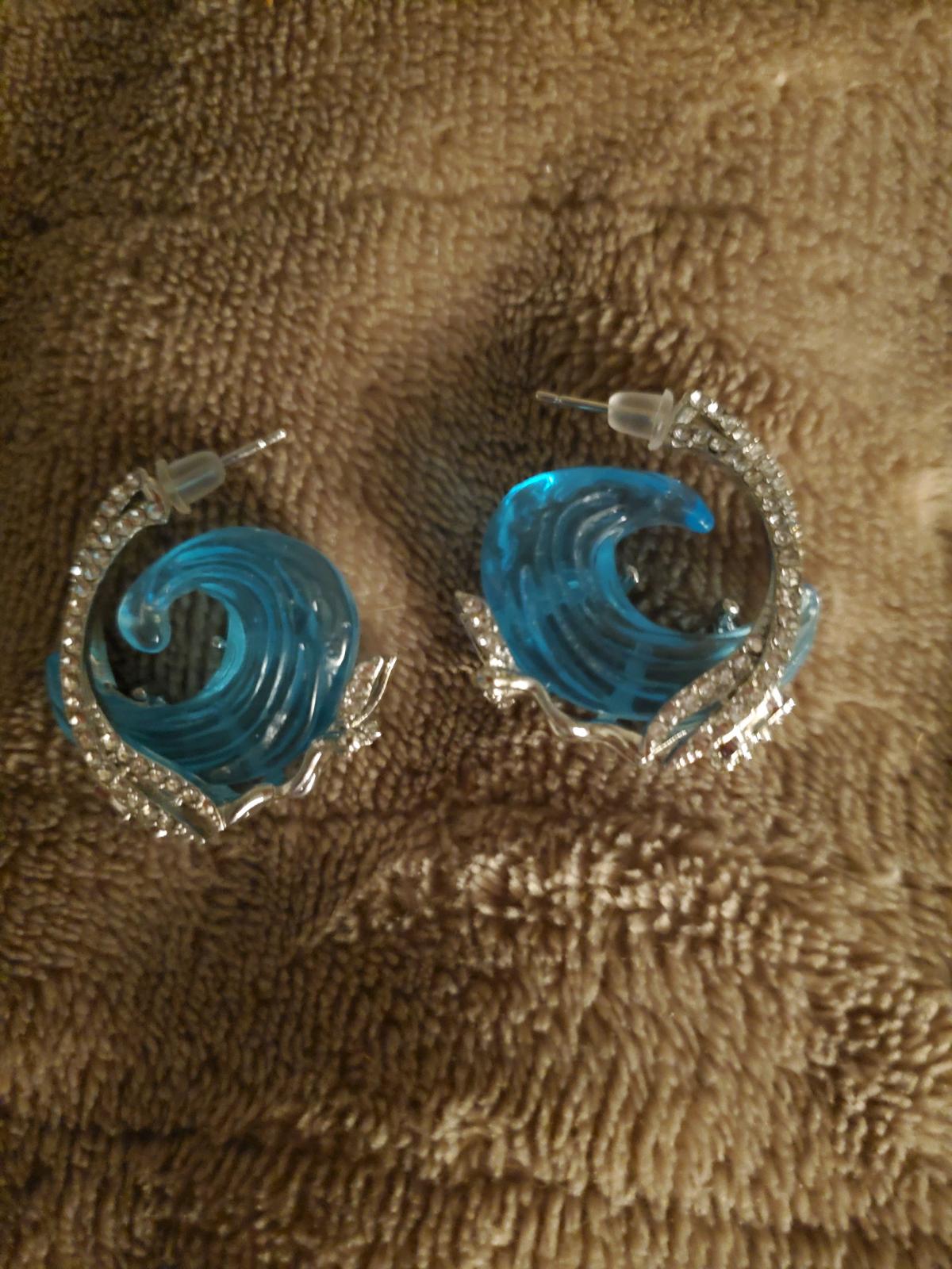 women earrings - Pittsburg, California