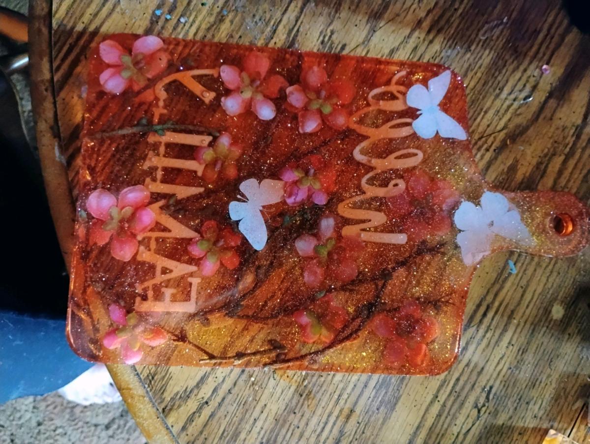 resin cutting board - Rensselaer, Indiana - FleaMarketBay