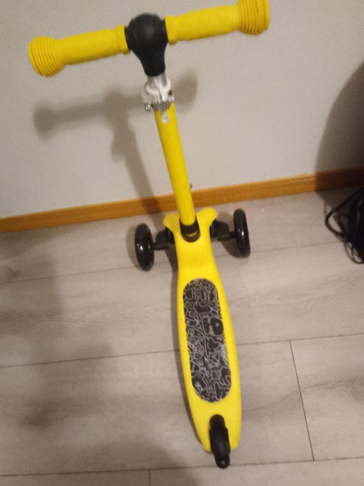 3 wheel kids scooter - Vancouver, Washington