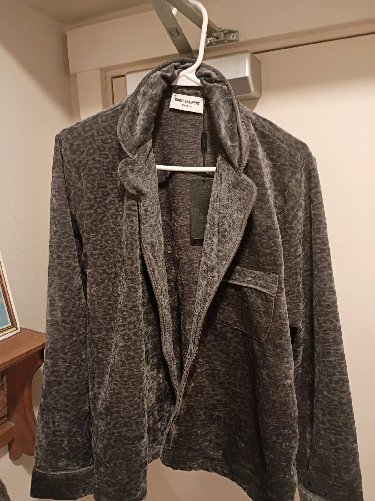 Saint Laurent - Bend, Oregon - FleaMarketBay