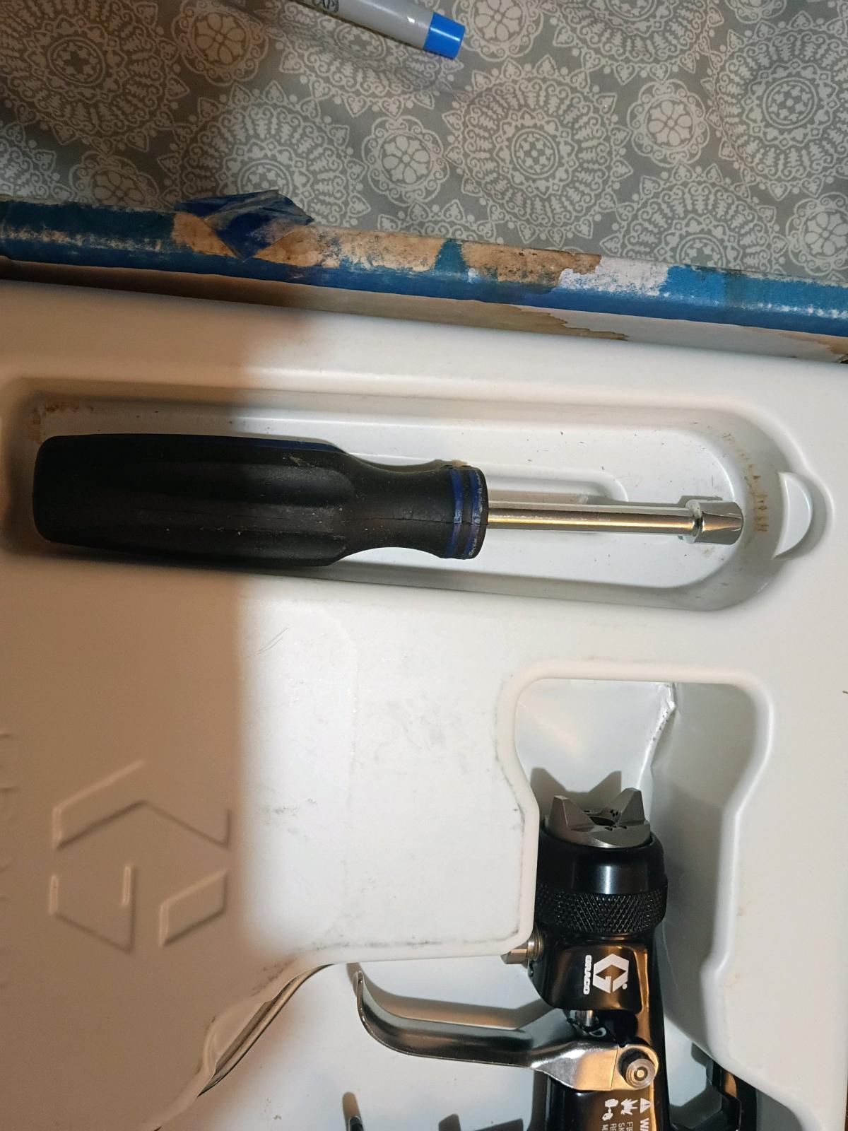 Graco G15 G40 Air Assist Airless Spray Gun - Jourdanton, Texas - FleaMarketBay