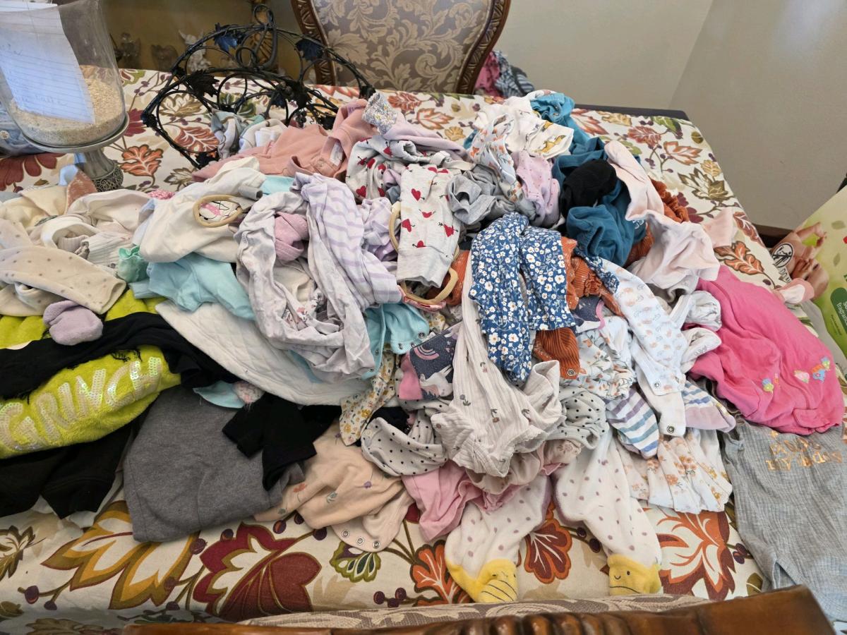 newborn girl clothes - Hudson, Florida - FleaMarketBay