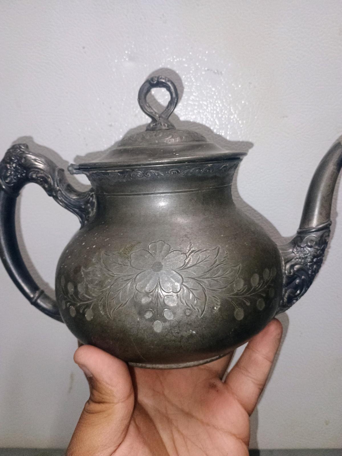 Antique Homan Silver Co Quadrupl Plate Teapot Vintage 1 Dent - Turlock, California - FleaMarketBay