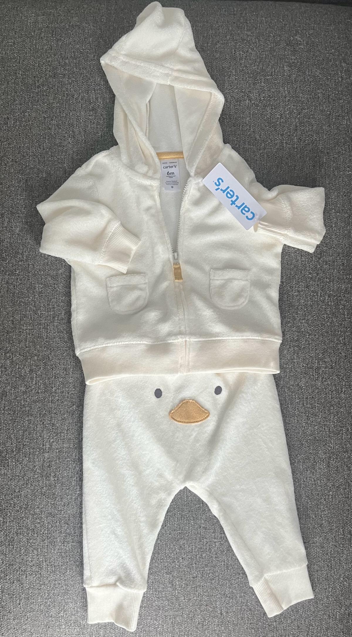 NEW Carters 6M baby boy body towel outfit  never used  with - Piscataway, New Jersey - FleaMarketBay