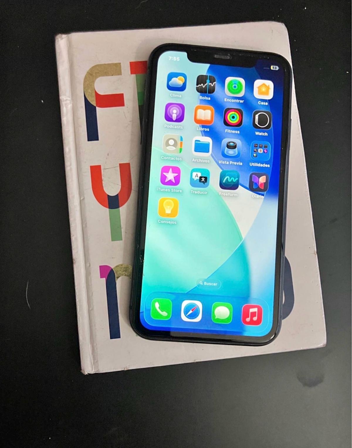 iPhone 11 working - Austin, Texas - FleaMarketBay