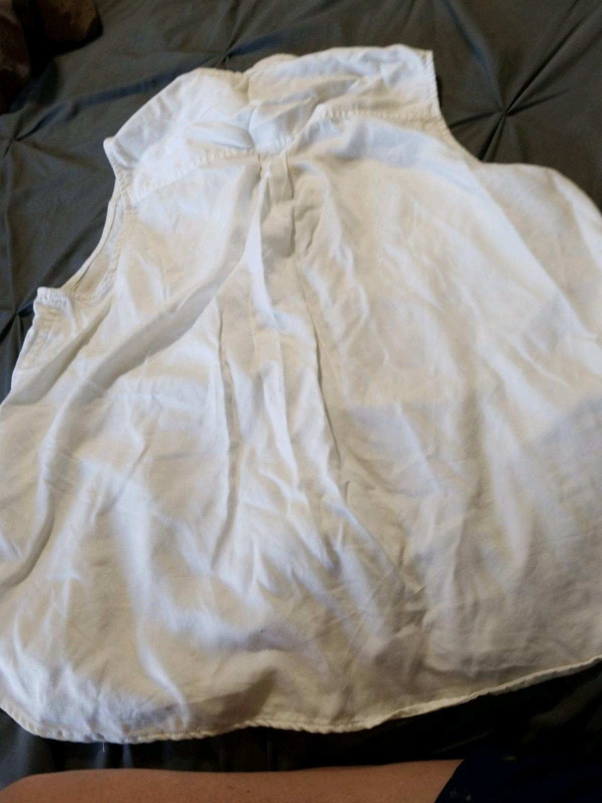 Chaps Top - Portage, Michigan - FleaMarketBay