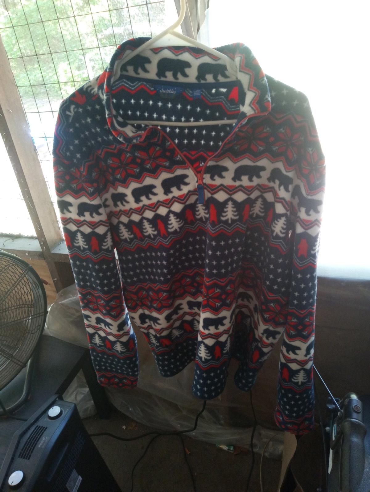 polar bear sweater - North Charleston, South Carolina - FleaMarketBay