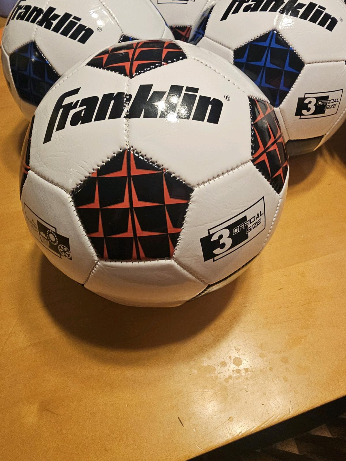 Franklin 3 official size Siccer balls - Cookeville, Tennessee - FleaMarketBay